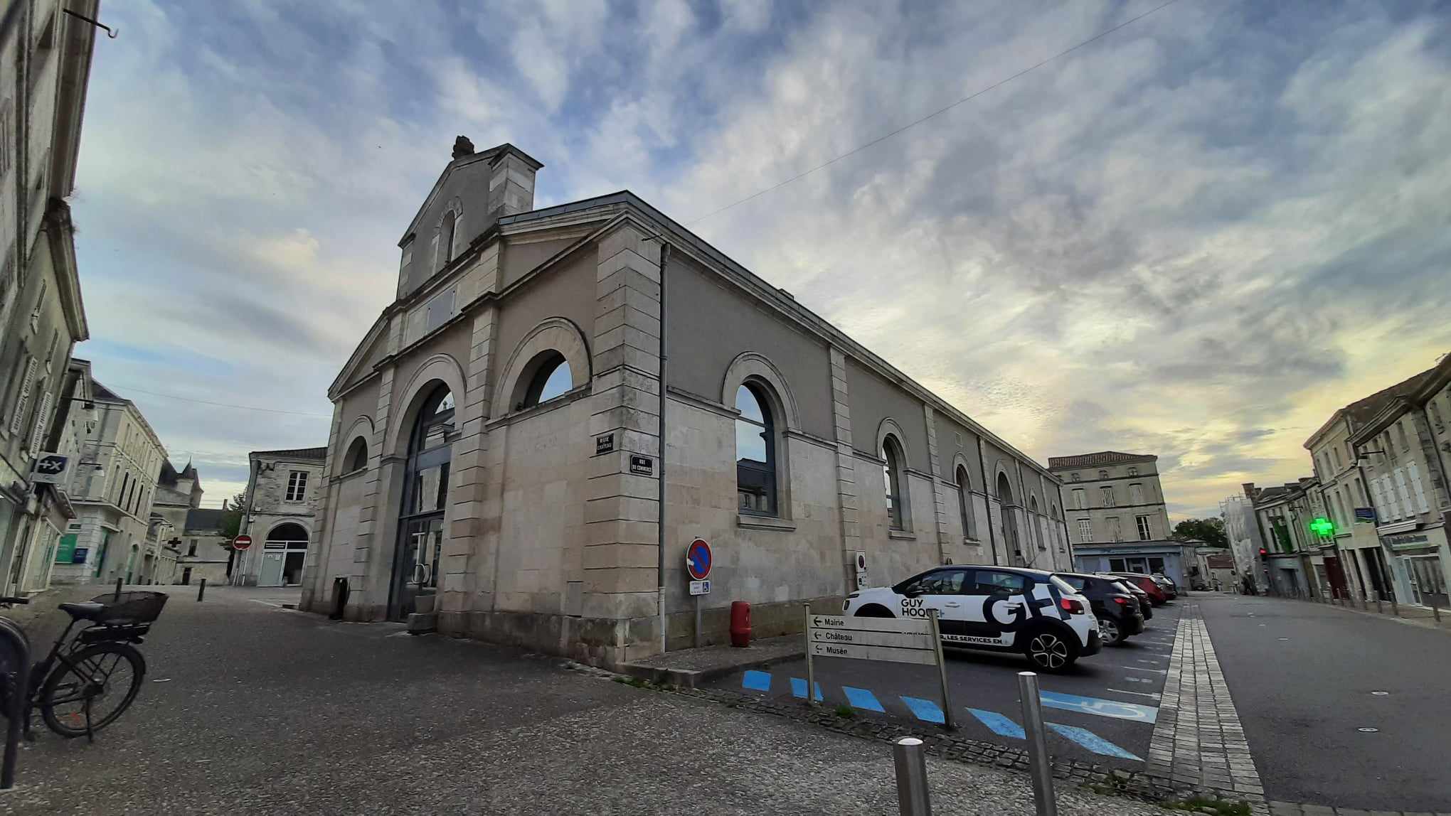 Salle socio-culturelle
